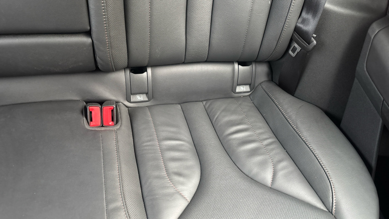 Skoda Enyaq 132kW 60 Suite Nav 62kWh 5dr Auto Electric Estate